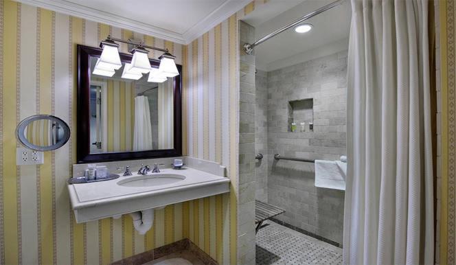 Room image 3
